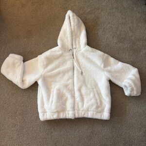 Time and Tru Cream Faux Fur Plush Jacket